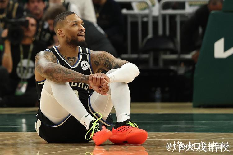 太阳负步行者4连败 利拉德低迷雄鹿不敌开拓者